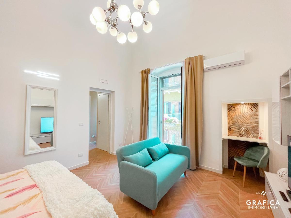 Ameli Home Luxury Apartment تارانتو المظهر الخارجي الصورة