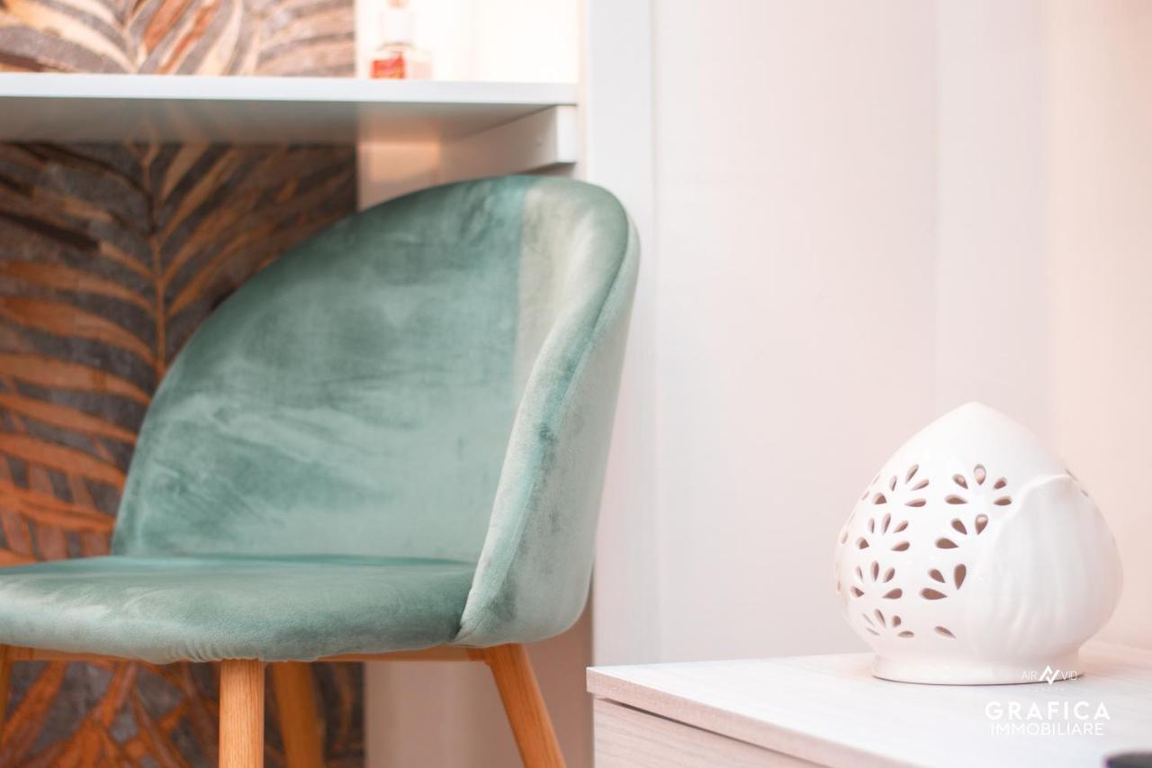 Ameli Home Luxury Apartment تارانتو المظهر الخارجي الصورة