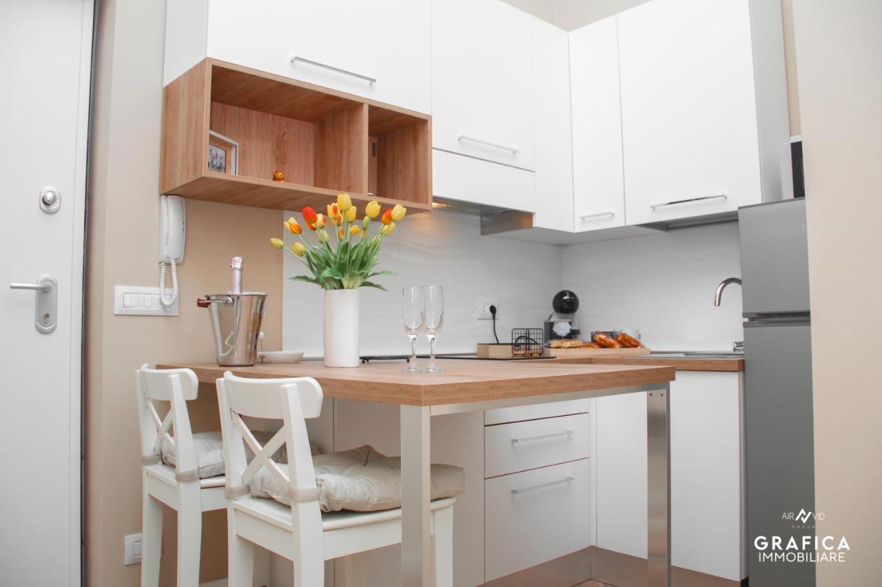 Ameli Home Luxury Apartment تارانتو المظهر الخارجي الصورة
